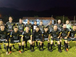 Mais dois jogos no Interbairros de Futebol de Braço do Norte... - Foto 2