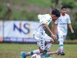 Chuva marca presença na competição... - Foto 6