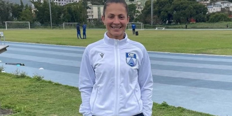 Dilma Rita é Arbitra Assistente CBF.