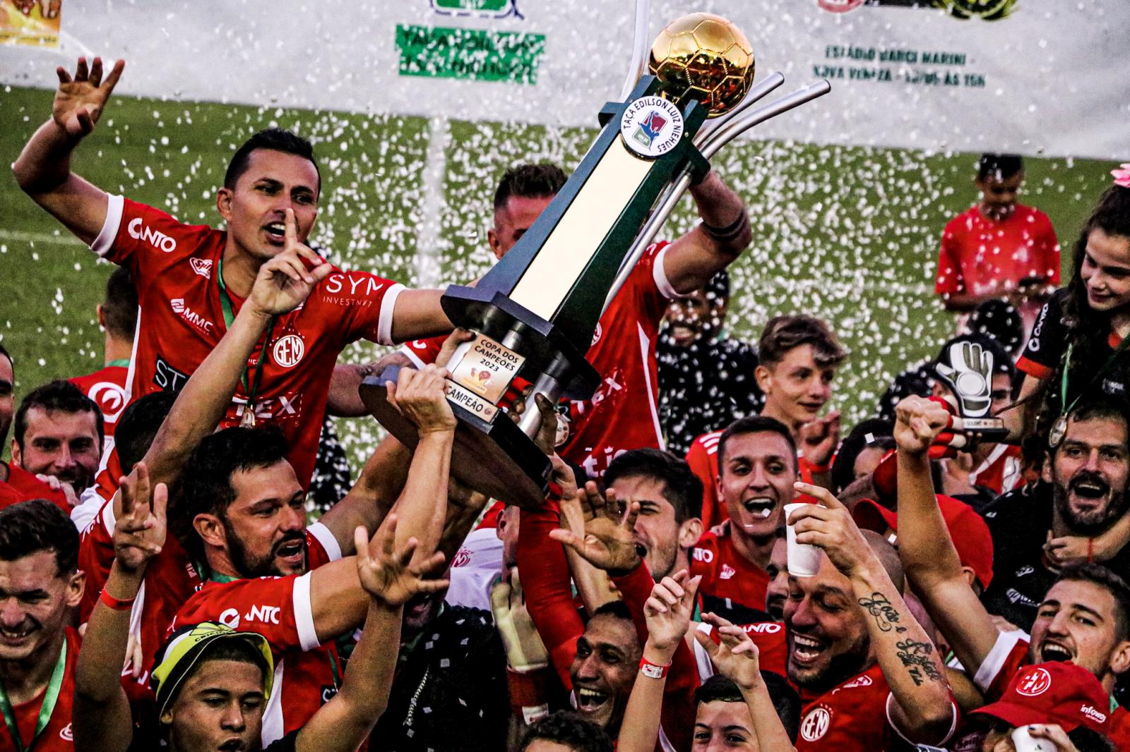 Metropolitano é campeão da Copa Sul dos Campeões “Taça Edilson Luiz Niehues”