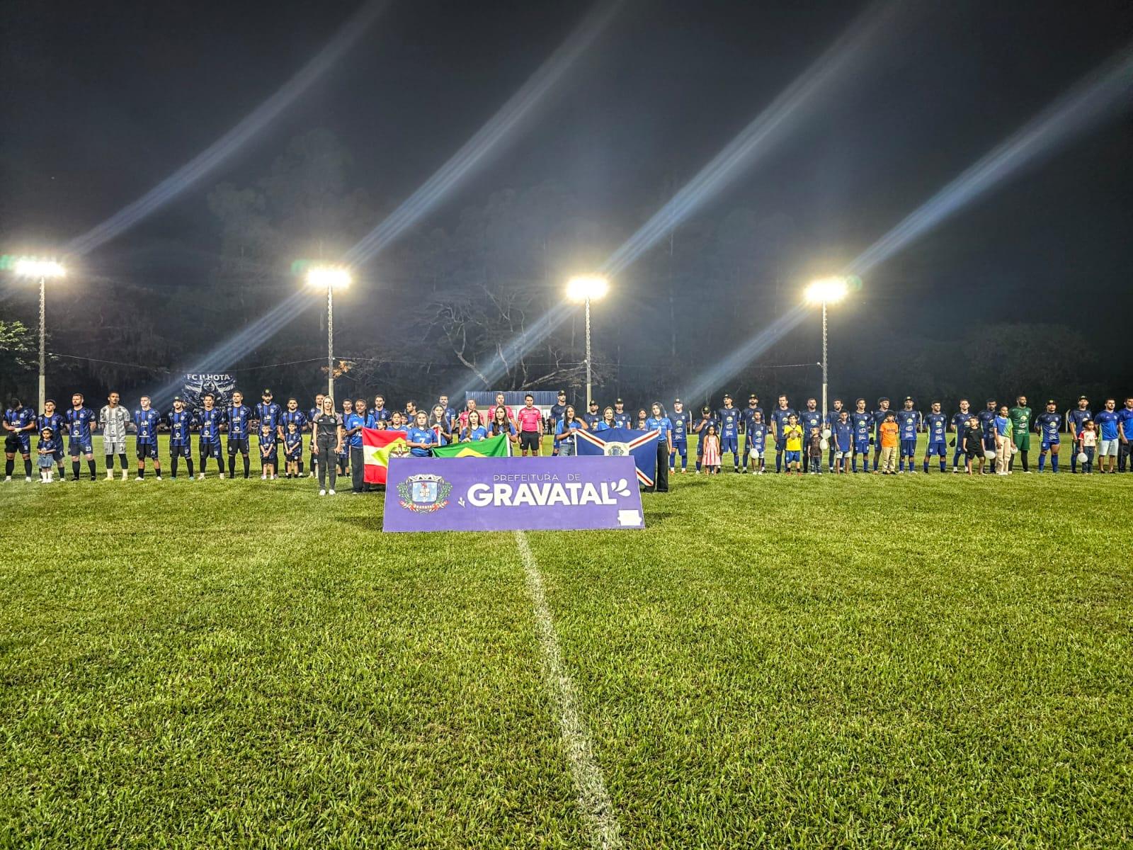 Começa o municipal de futebol de Gravatal...