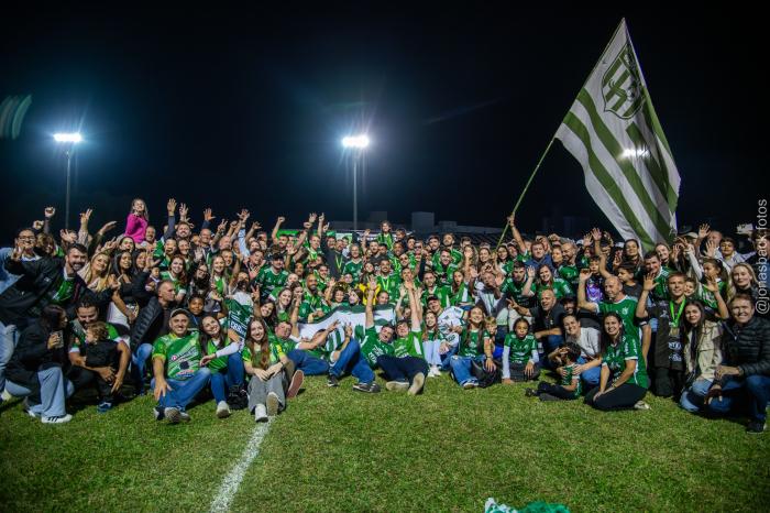 Serrinha goleia e conquista o bicampeonato em São Ludgero.